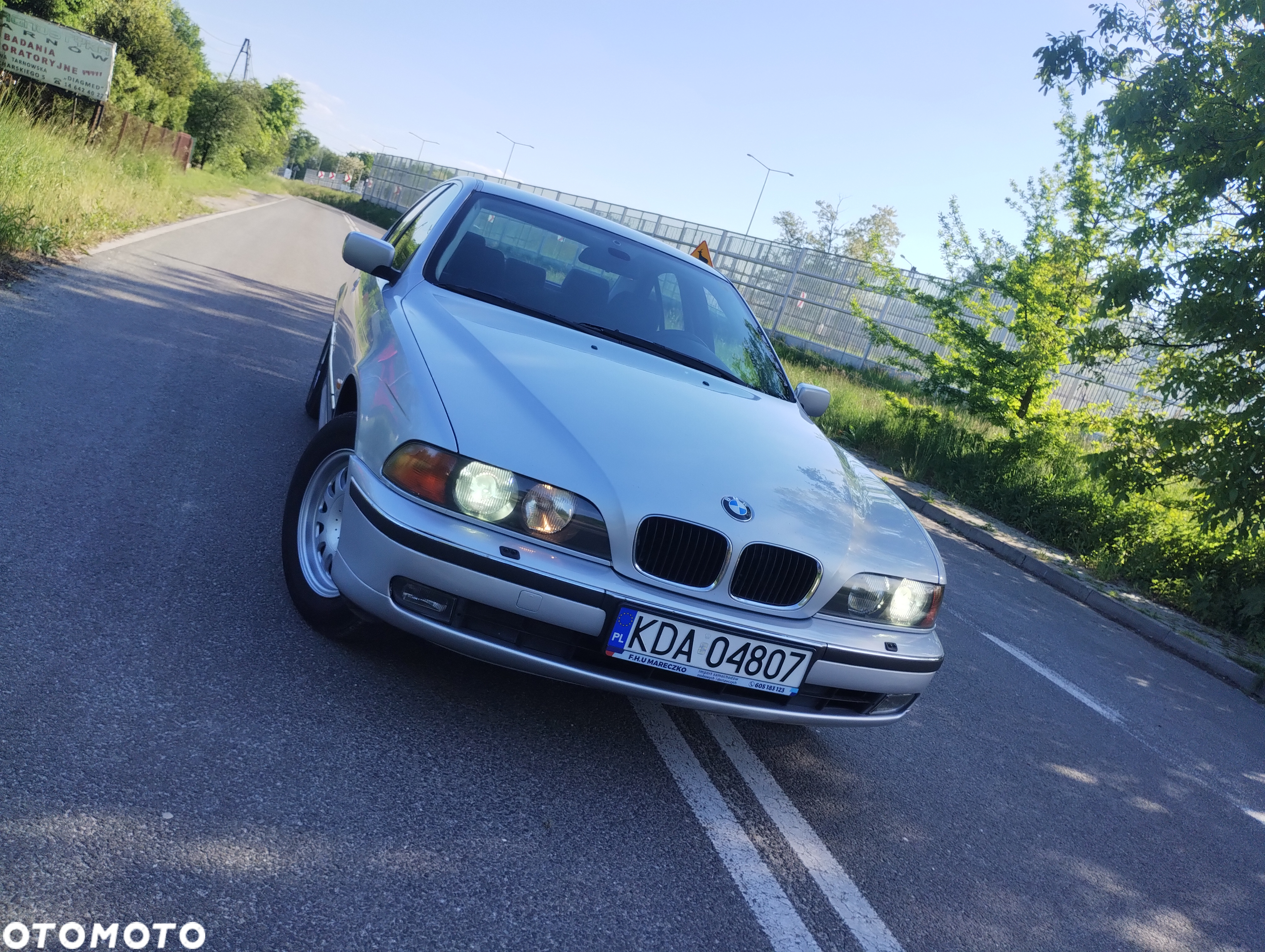 BMW Seria 5 520i - 25