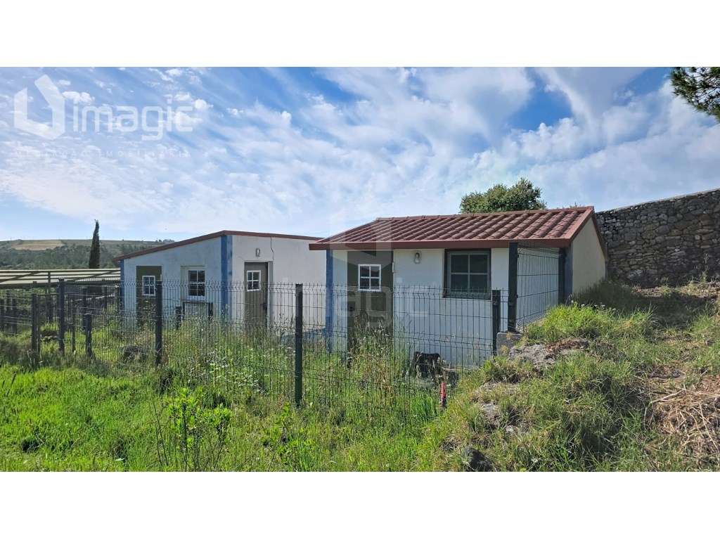 Quinta em Mafra inserida num terreno com 5,331m2.-25