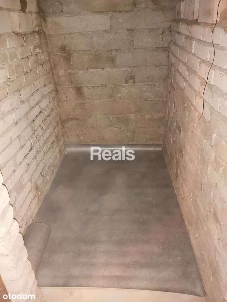 Kawalerka Muranów Śródmieście, balkon, komórka-12