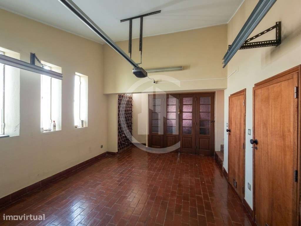 Moradia T4 nos Penedos Altos, Covilhã-17