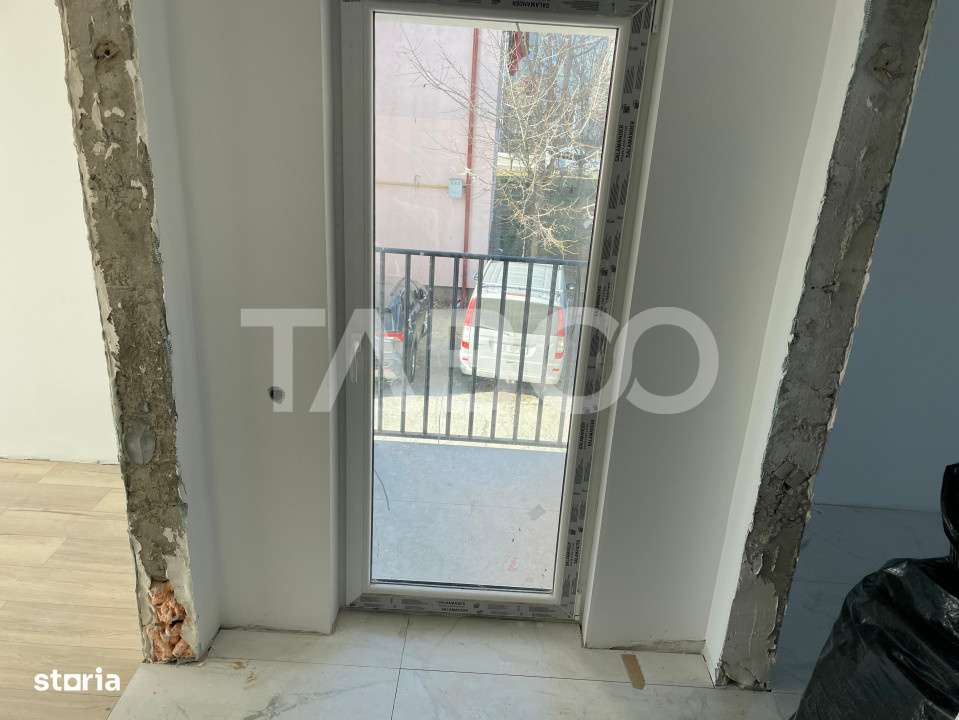 Apartament spatios de vanzare cu 2 camere balcon - Imagine principală: 5/7