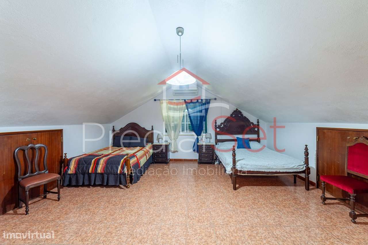 Moradia T4 em Quintinha - Palmela-56