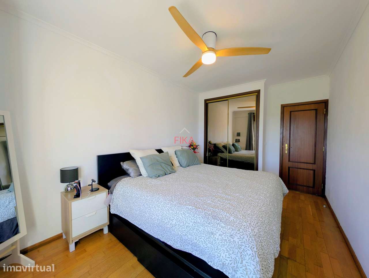 T2 luminoso com vista desafogada e elevador-20