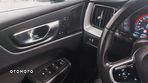 Volvo XC 60 D4 R-Design - 18