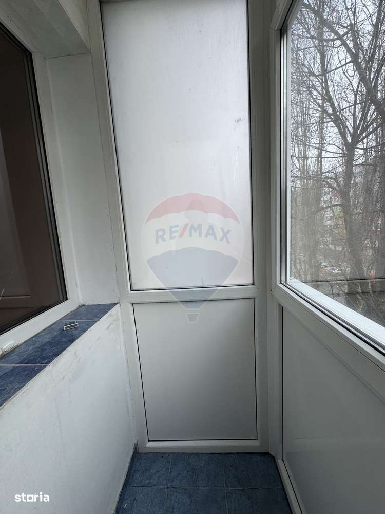 Apartament 2 camere de vanzare - Podul Giurgiului-16