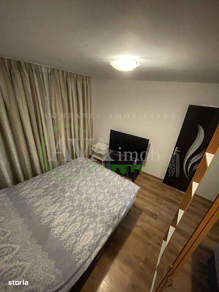 Apartament 3 camere decomandat zona Narcisa - Imagine principală: 4/8