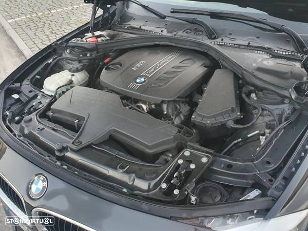 BMW 318 d Touring Navigation Auto - 32