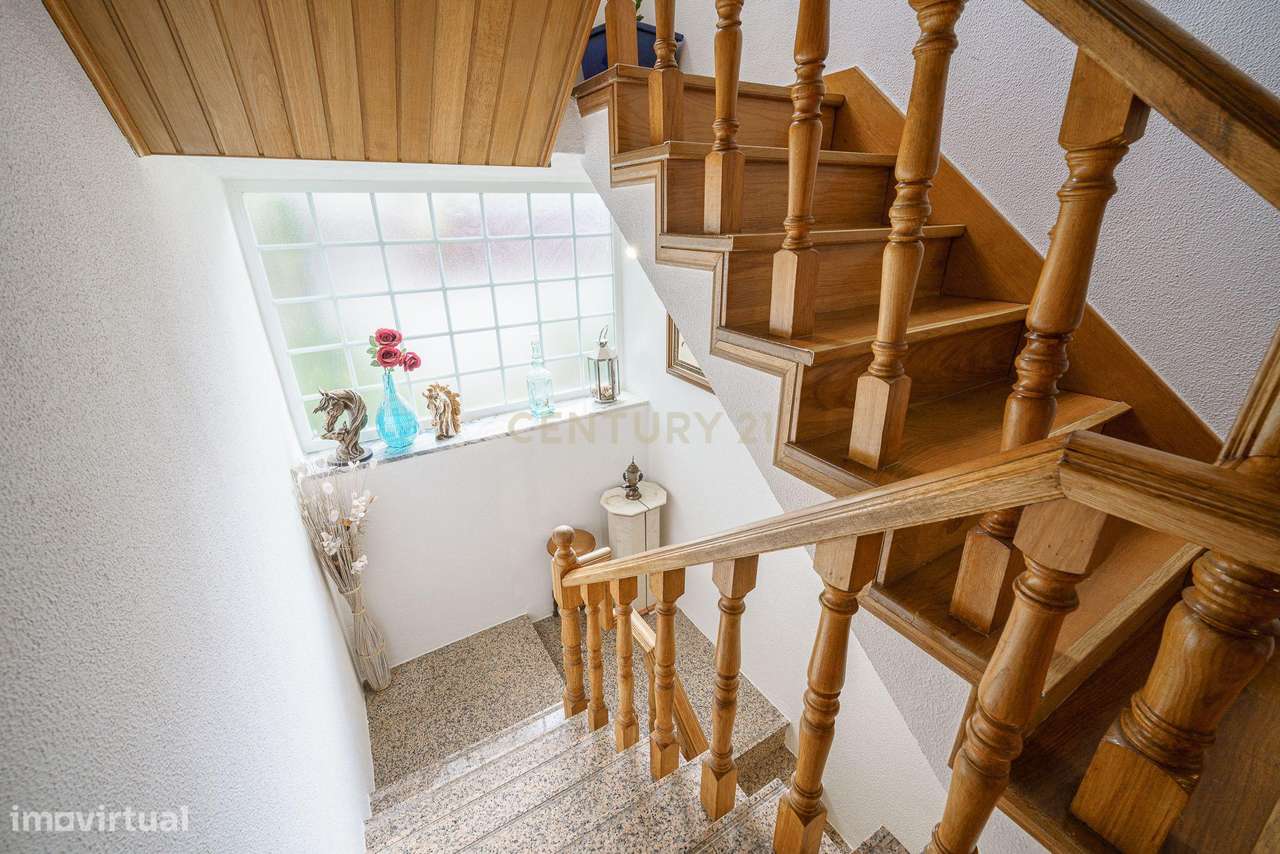 Moradia T5 de Charme com piscina, em Palmela. Conforto, Elegância e Fu-32