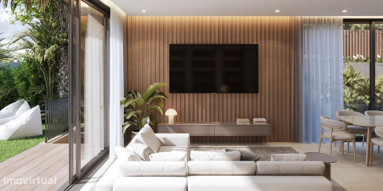 Moradia T4 com piscina, garagem e vista jardim e serra-26