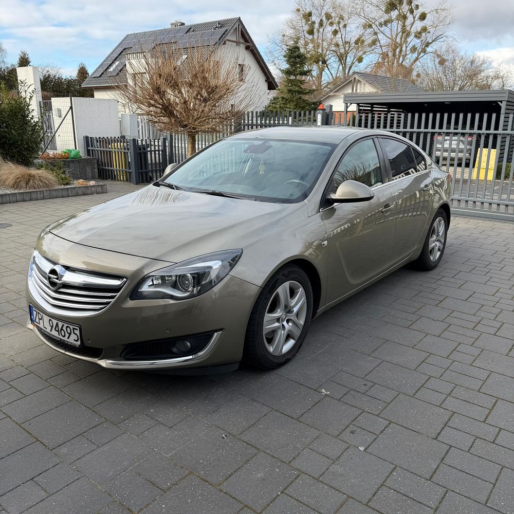 Opel Insignia A 2.0 CDTI Executive S&S 2014
