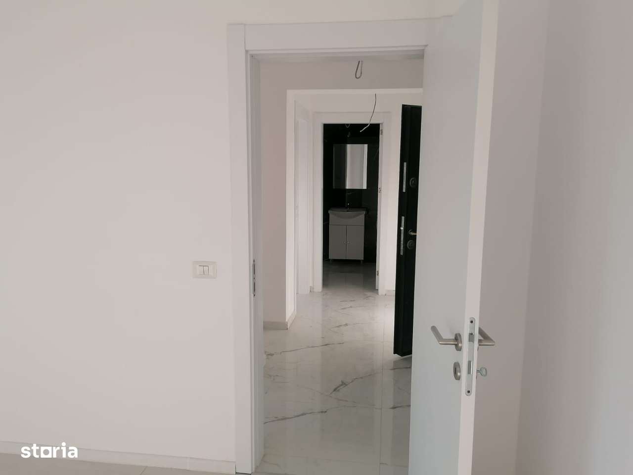 Apartament 3 Camere Decomandat - Imagine principală: 5/5