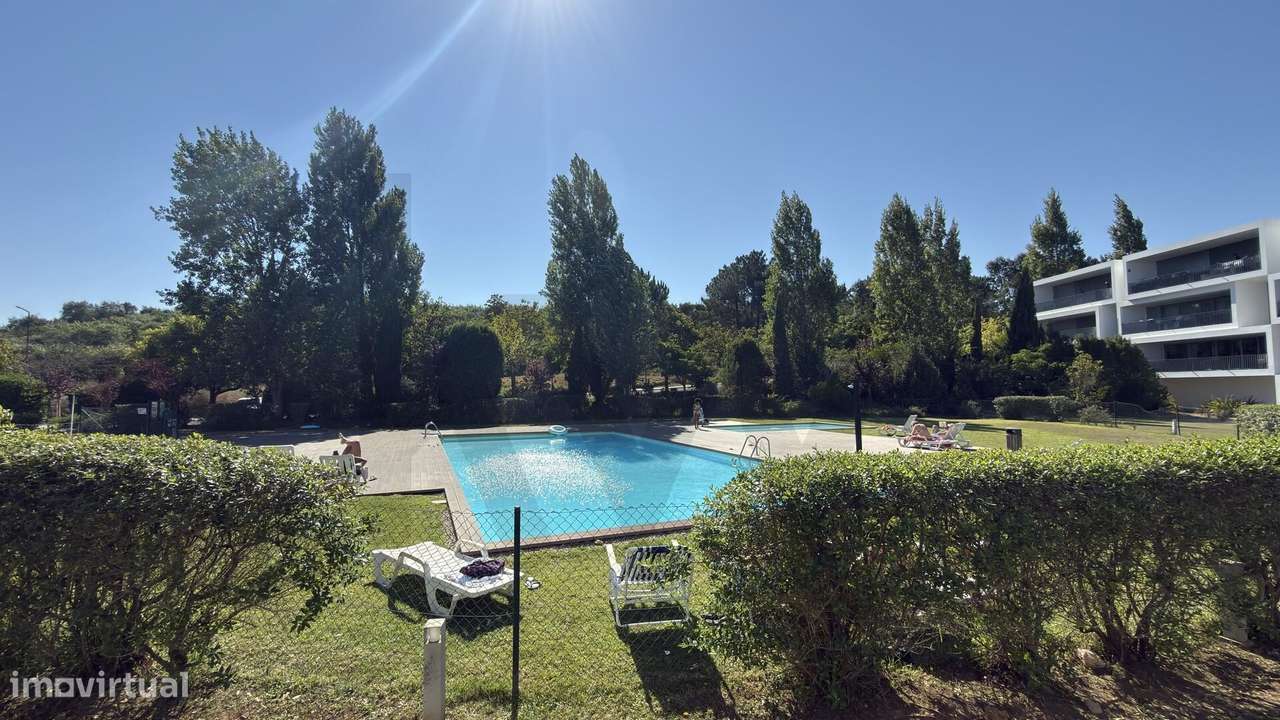 Apartamento T3 Condominio com piscina Belas Clube Campo-45