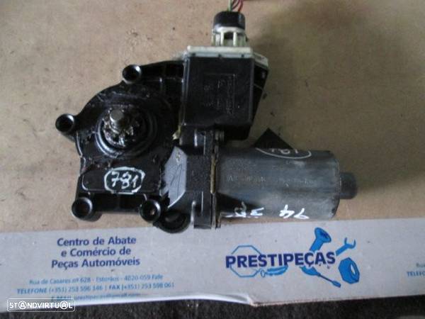 Motor Elevador Vidro 90482595 0130821654 OPEL TIGRA 1996 FE - 1