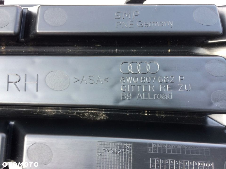 KRATKA zaślepki Audi A4 B9 Allroad 8W0, Oryg. ASO - 8