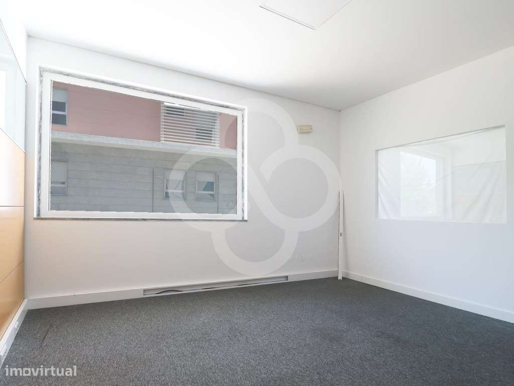 Escritório em Telheiras Localização Estratégica situado em Lisboa-6