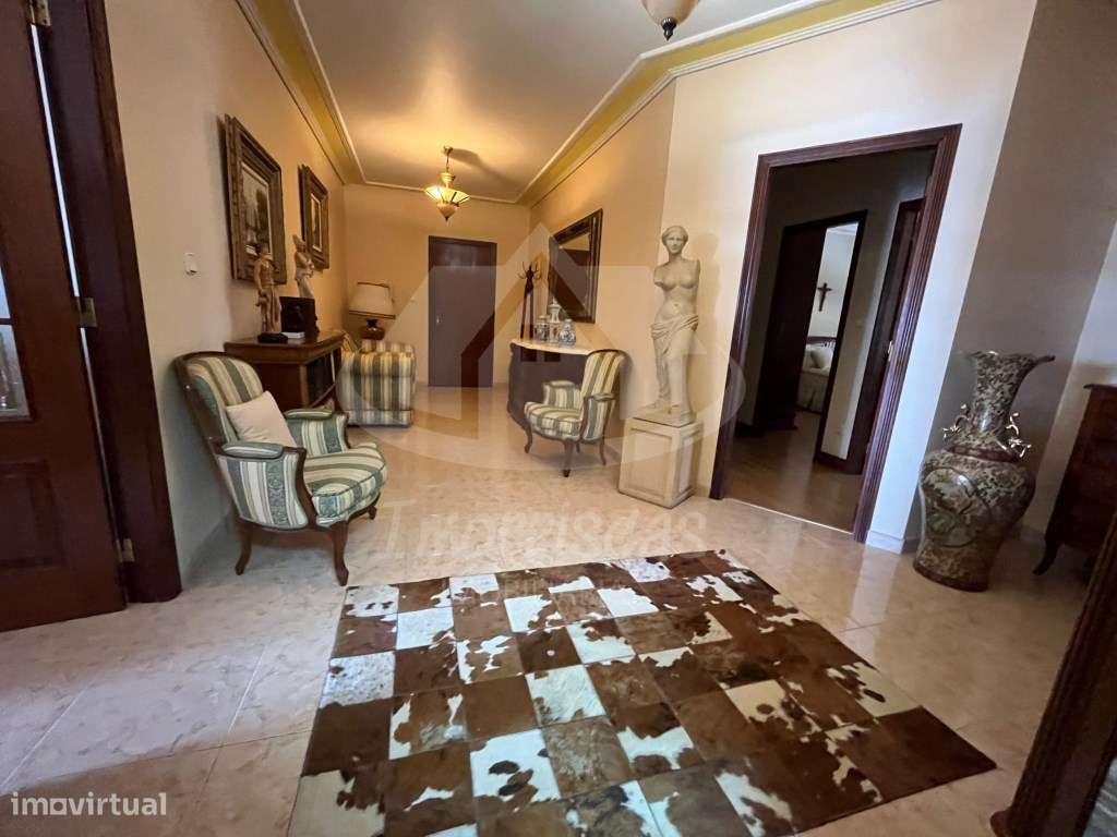 Apartamento T3 com box no Forte da Casa-6