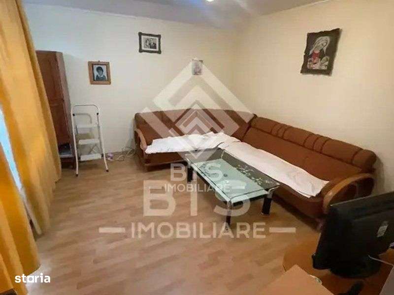 Casa cu 600 mp teren // str. Jupiter - Imagine principală: 2/13