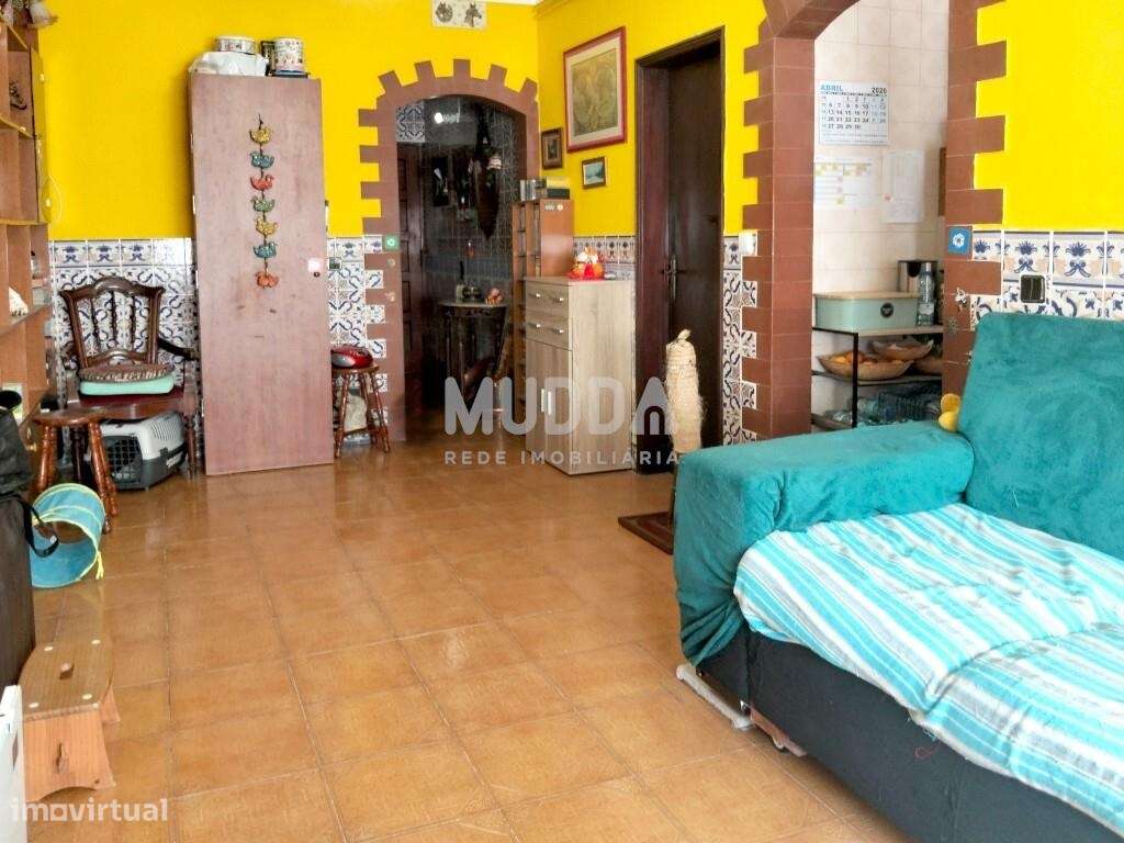 T2 Duplex no coração de Caldas da Rainha  Luz, espaço e autenticidade-5