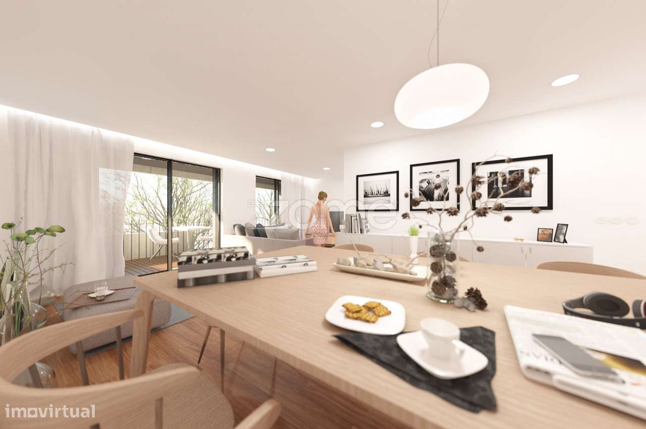 T4 NOVO EM SANTA MARIA DA FEIRA FRACÇÃO M - Grande imagem: 1/26