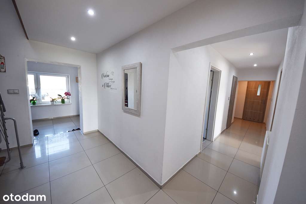 Na sprzedaż funkcjonalny dom po remoncie – Błachów-17