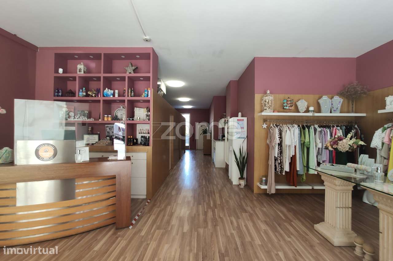 Loja no Centro da Maia com ou sem negócio a funcionar - Grande imagem: 2/27