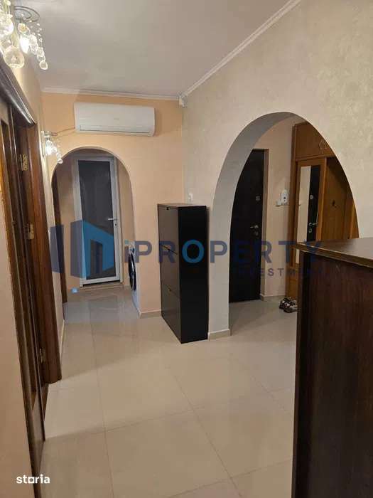 Salaj - Progresul | 4 Camere | Centrala Proprie | Etaj 1 - Imagine principală: 1/8