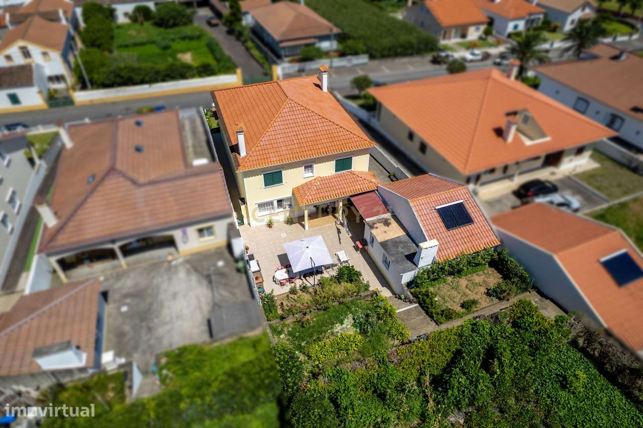 Moradia T4 com 2.971 m² de Terreno e Vista Panorâmica-58