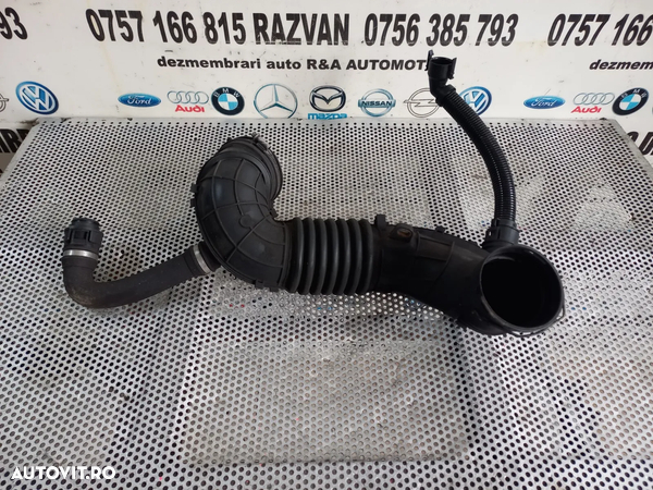 Furtun Tubulatura Conducta Admisie Aer Bmw F20 F21 F30 F31 F32 F33 F34 F36 F10 F11 2.0 Diesel Motor N47D20D Dezmembrez - Dezmembrari Arad - 2