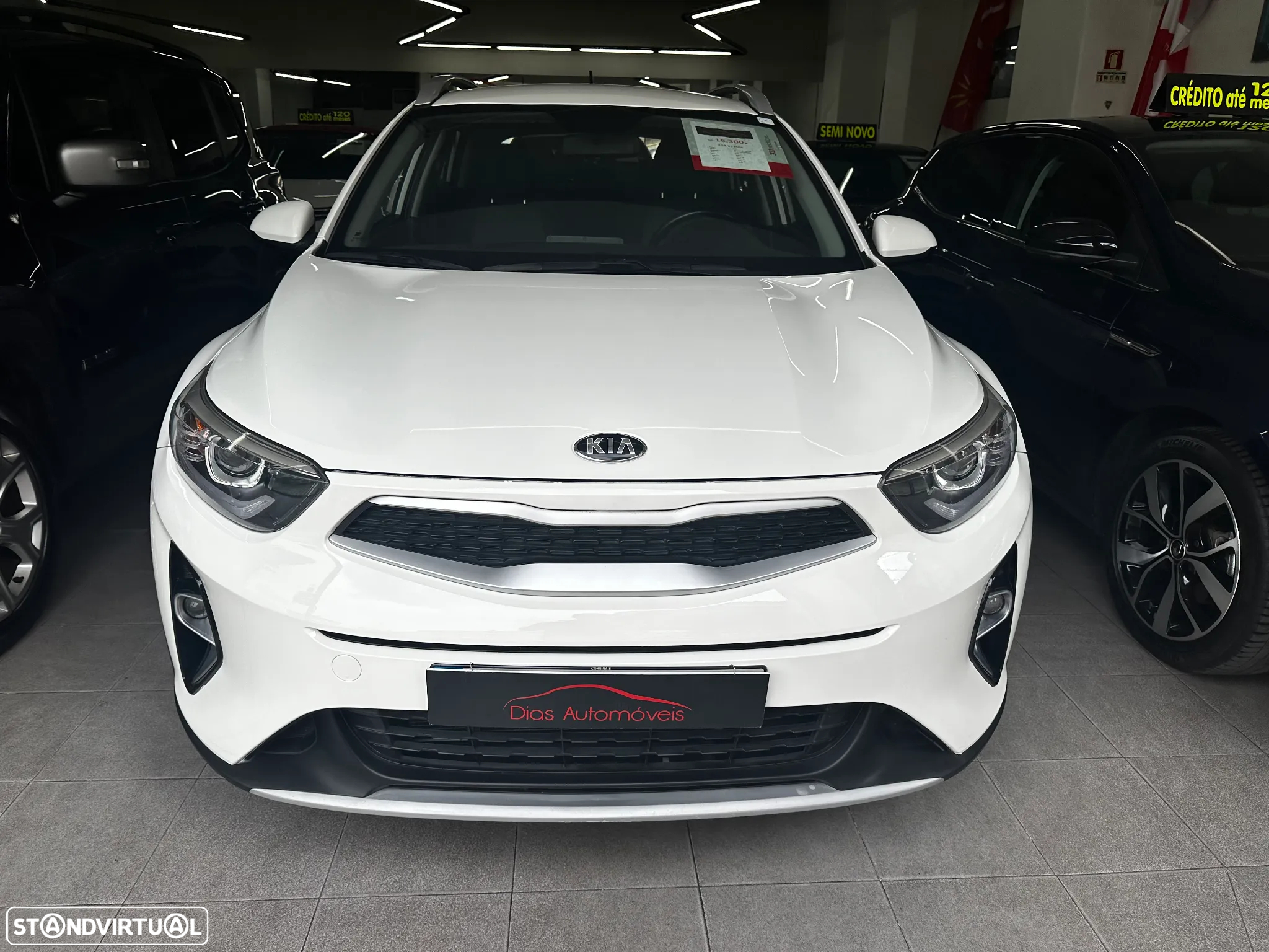 Kia Stonic 1.0 T-GDI Tech - 2