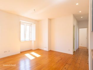 Apartamento T3, inserido em Moradia em São Pedro do Estoril. - Grande imagem: 3/15