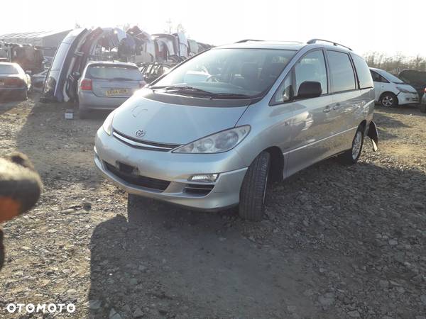 Toyota Previa jarzmo prawe tył zacisk prawy 2,4 - 2