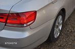 BMW Seria 3 320i Coupe - 11