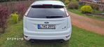 Ford Focus 2.5 ST - 21