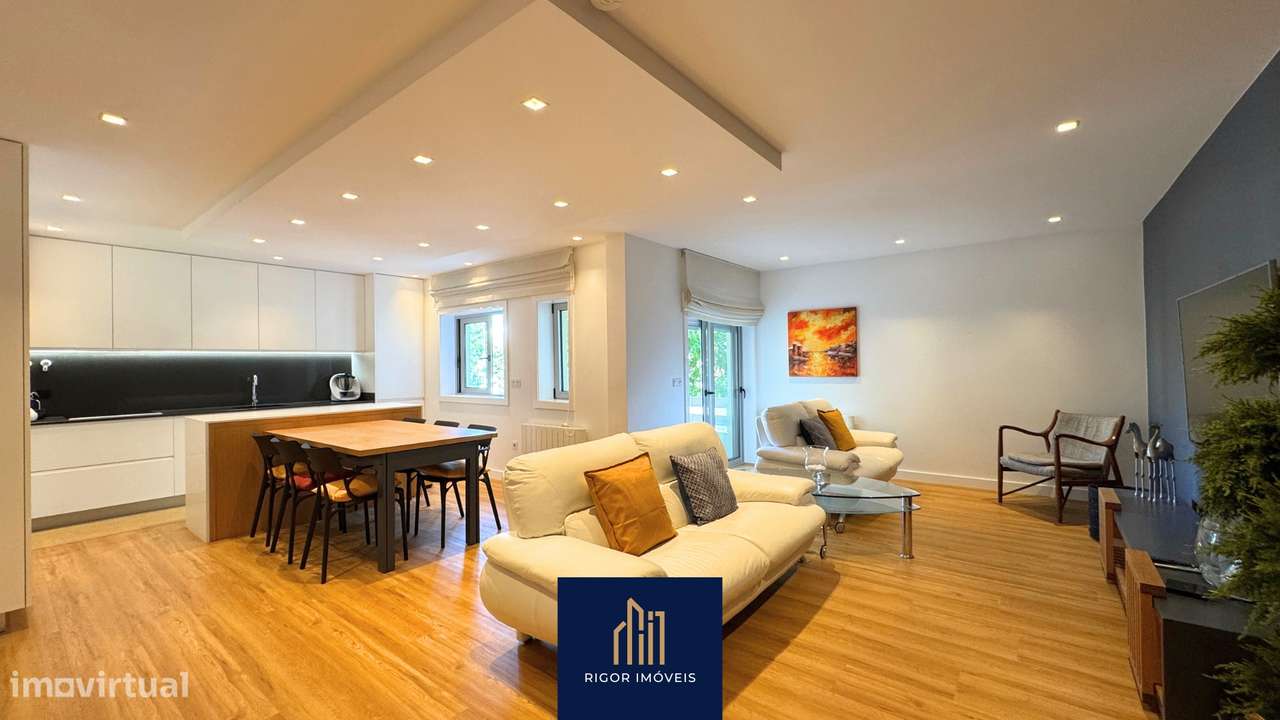 Apartamento T4 Zona Balnear Póvoa de Varzim, Avenida Santos Graça-8