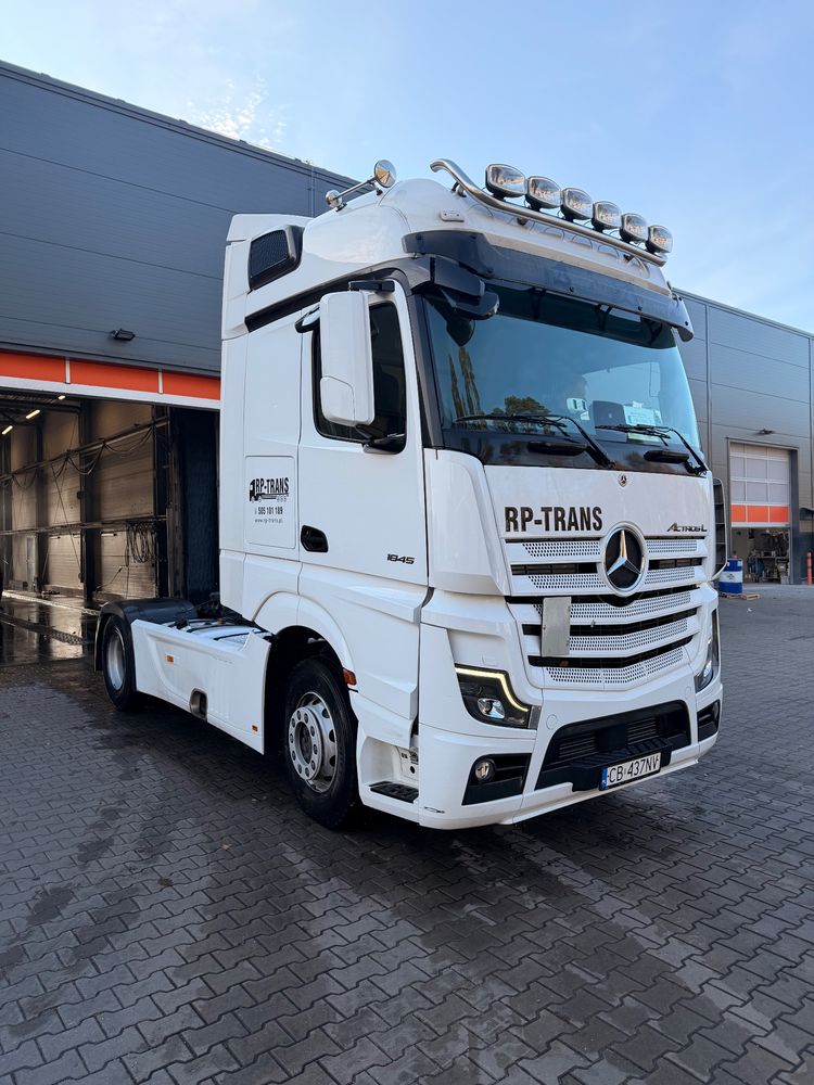 Mercedes-Benz Actros 2023