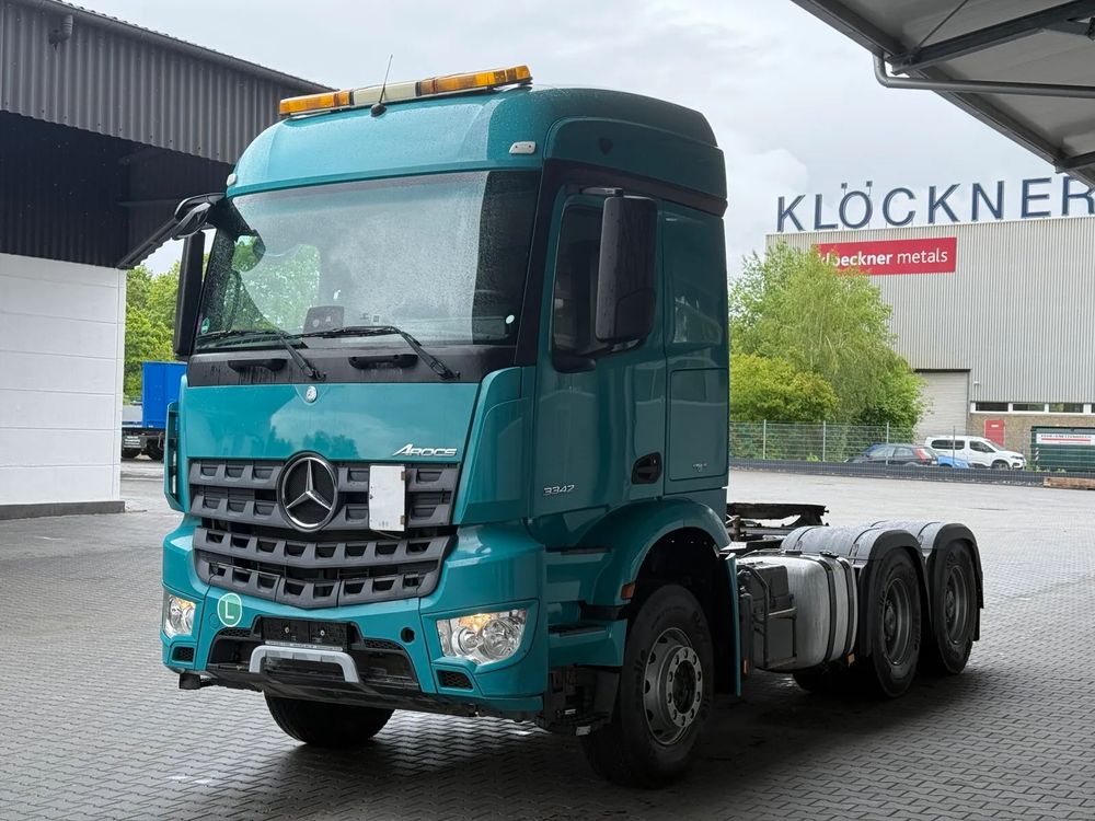 Mercedes-Benz Arocs 2016