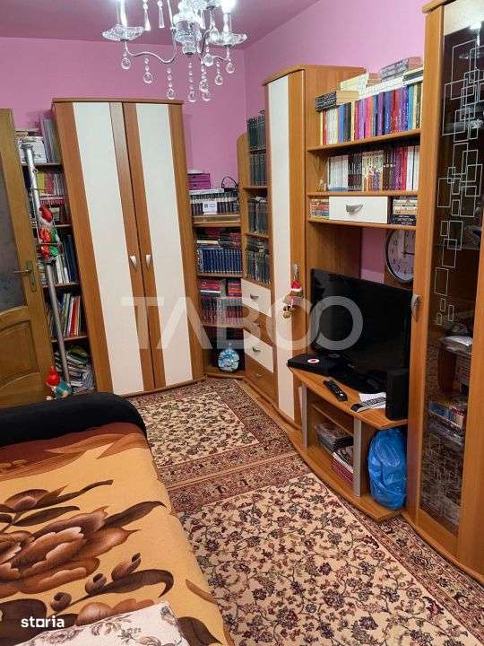 Apartament 3 camere decomandate etaj intermediar in cartier Gheorgheni-5