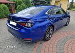 Lexus ES 300h F Sport Edition - 4