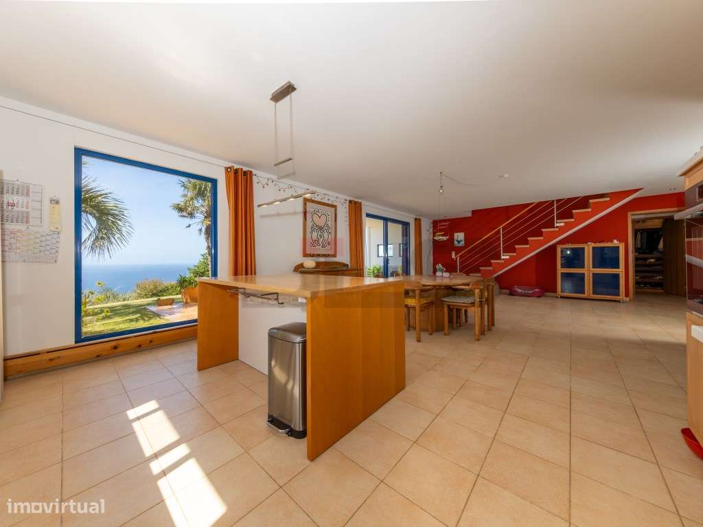 Refúgio Exclusivo com Vista Panorâmica Sobre o Atlântico - Costa Su...-4
