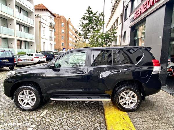 Toyota Land Cruiser 3.0 D-4D Luxury CA - 11