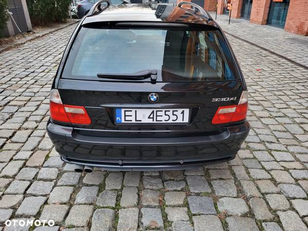 BMW Seria 3 330ix - 4