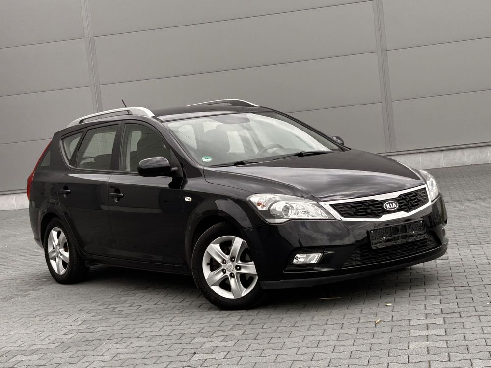 Kia Ceed I 1.6 CRDi 115 Spirit 2012
