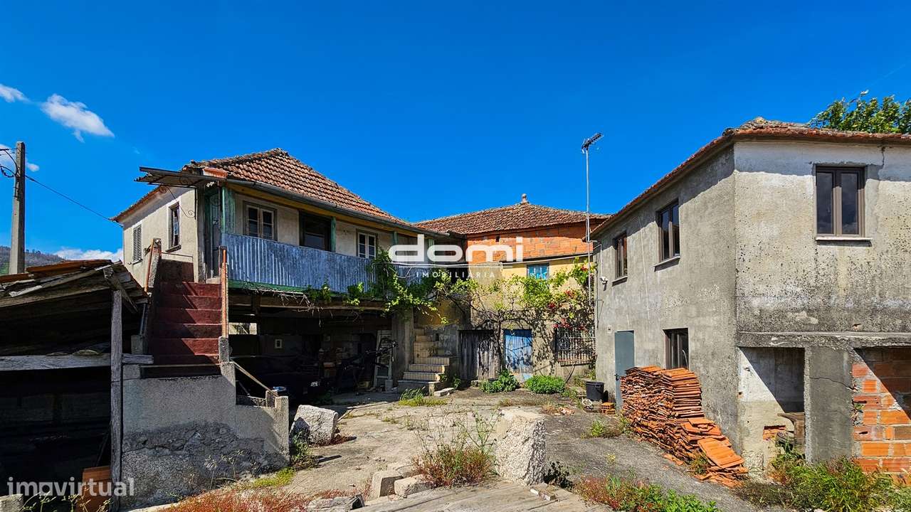 Propriedade com duas Moradias para Reabilitar – Ervilhal, Sul -São Ped-12