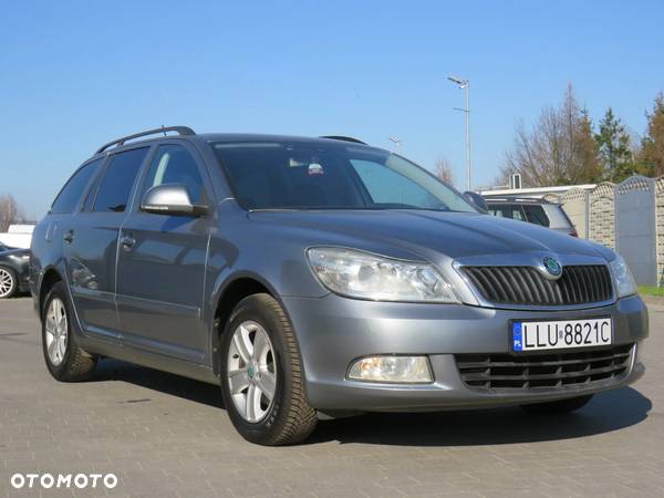 Skoda Octavia - 8