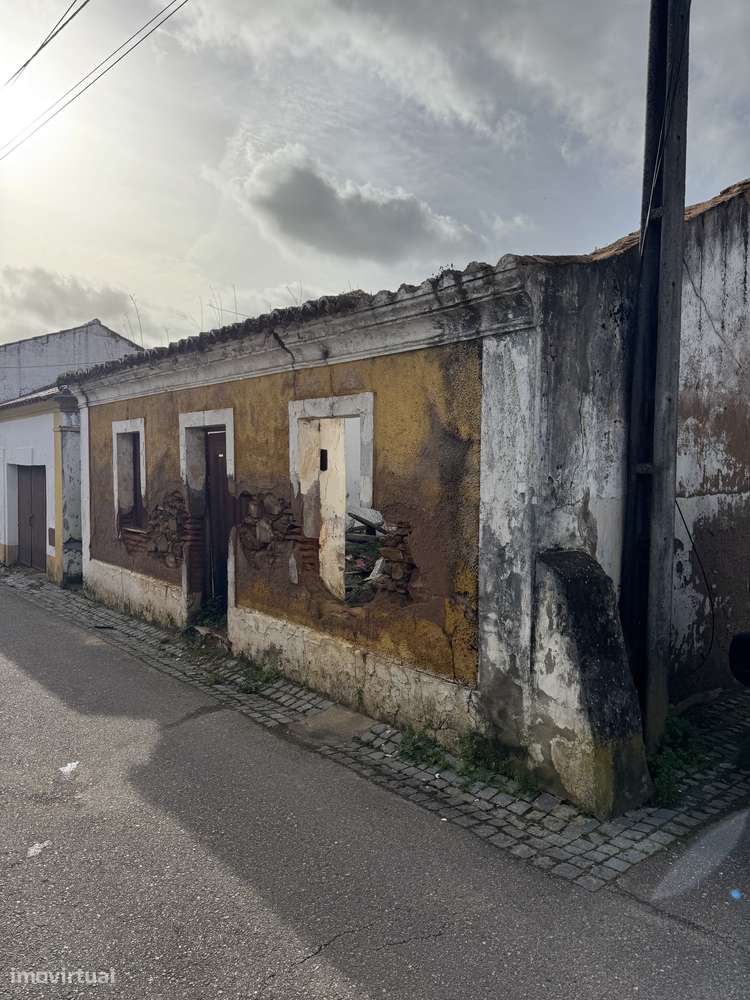 Casa a venda em São Miguel do rio Torto em abrantes - Grande imagem: 2/14