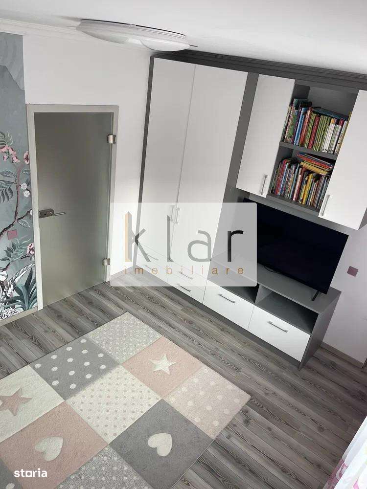 Apartament cu 3 camere si parcare in zona centrala! - Imagine principală: 5/8