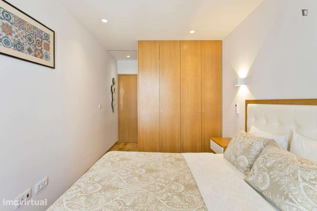 Apartamento com 1 quartos - localizado em Santo Ildefonso Porto - Grande imagem: 4/10