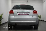 Audi A3 1.6 Ambiente - 8