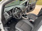 Opel Astra 1.6 Turbo 150 Jahre - 7