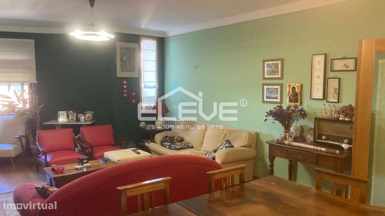 Espetacular T3 ao Metro Santo Ovideo-5